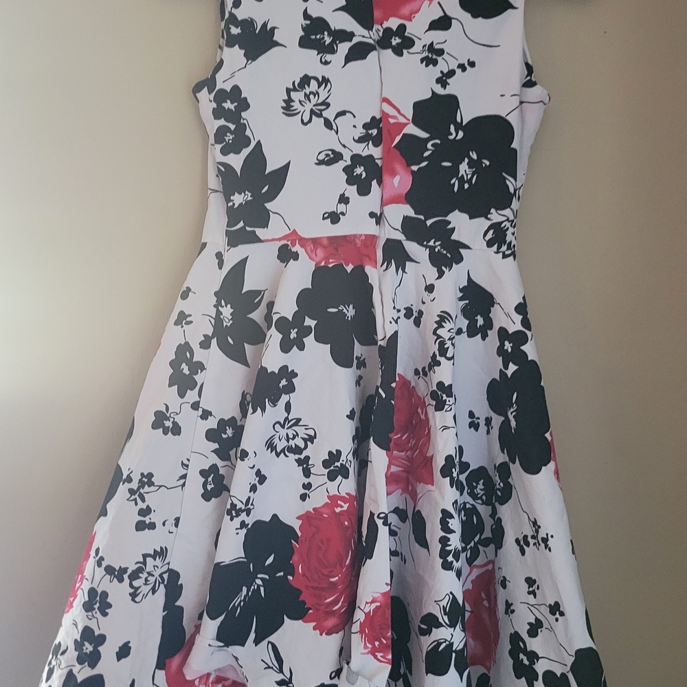 Elegant Floral Kids Dress - Black and Pink